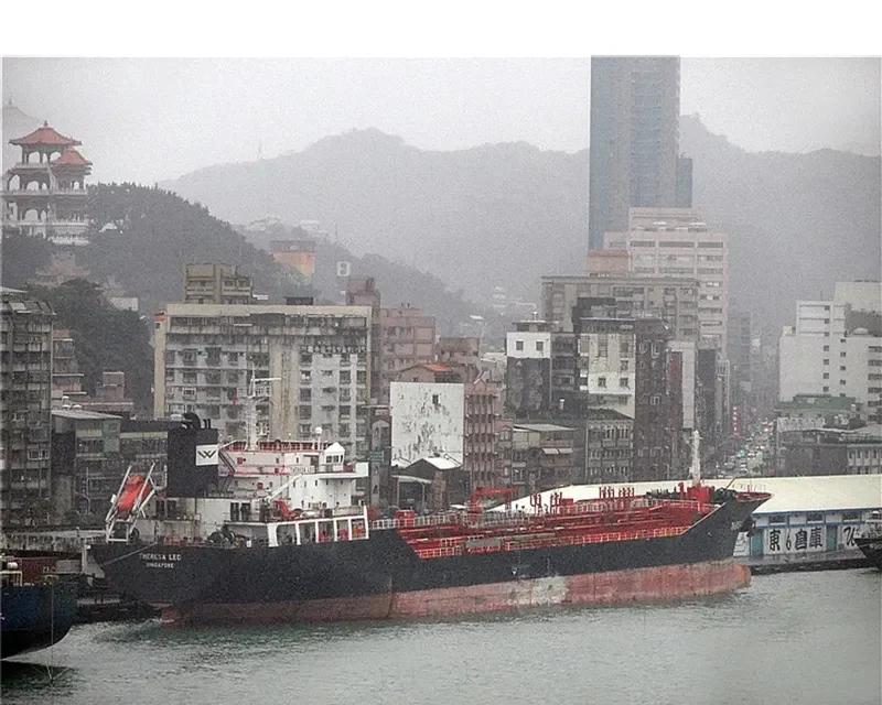 THERESA LEO Tanker IMO 9348534 photo 6