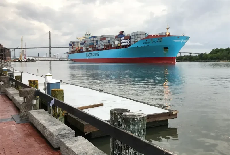 MAERSK ATLANTA Container Ship IMO 9348649 photo 2