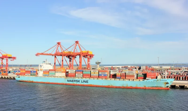 SHIJING Container Ship IMO 9348663 photo 5