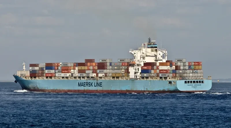 SHIJING Container Ship IMO 9348663 photo 6