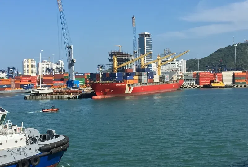 CARIBBEAN EXPRESS Container Ship IMO 9348986 photo 3