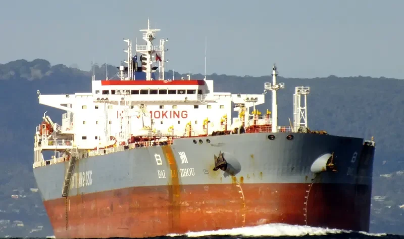 BAI LU ZHOU Tanker IMO 9350654 photo 8