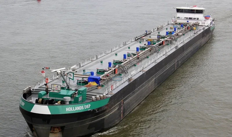 HOLLANDS DIEP Tanker IMO 9350965 photo 8