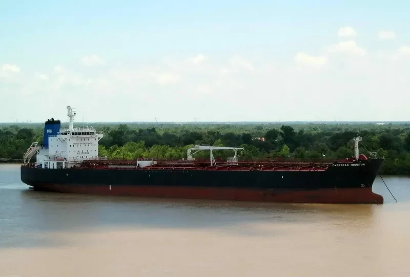 OVERSEAS HOUSTON Tanker IMO 9351062 photo 4
