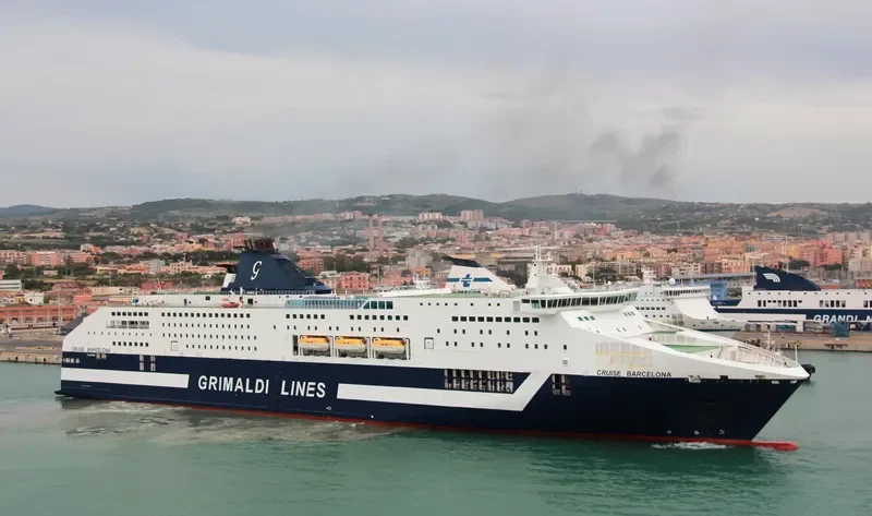 CRUISE BARCELONA Ro-Ro IMO 9351488