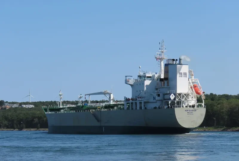 IVER PROSPERITY Tanker IMO 9351921 photo 6
