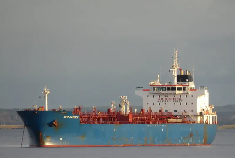 DALE Tanker IMO 9353084 photo 2