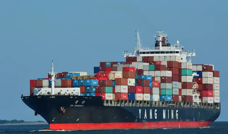 YM EMINENCE Container Ship IMO 9353254 photo 2