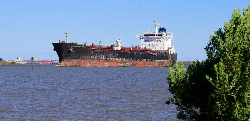 OVERSEAS LONG BEACH Tanker IMO 9353527 photo 3