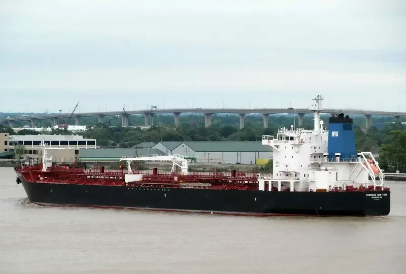 OVERSEAS NEW YORK Tanker IMO 9353541 photo 4