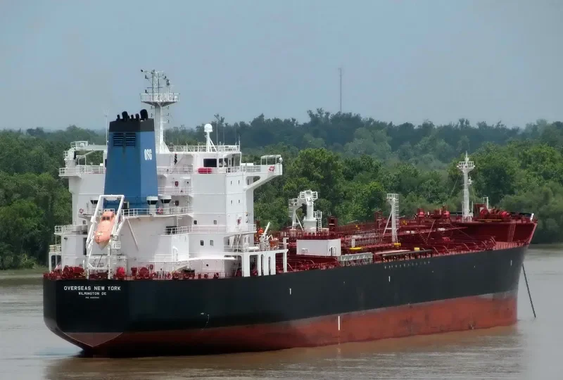 OVERSEAS NEW YORK Tanker IMO 9353541 photo 10