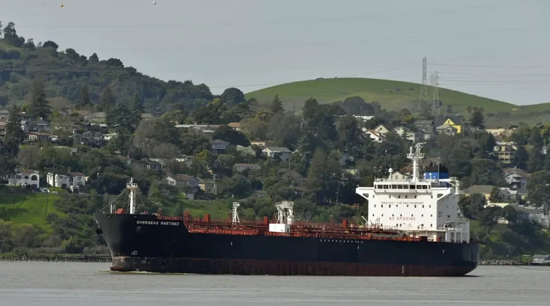 OVERSEAS MARTINEZ Tanker IMO 9353589 photo 5