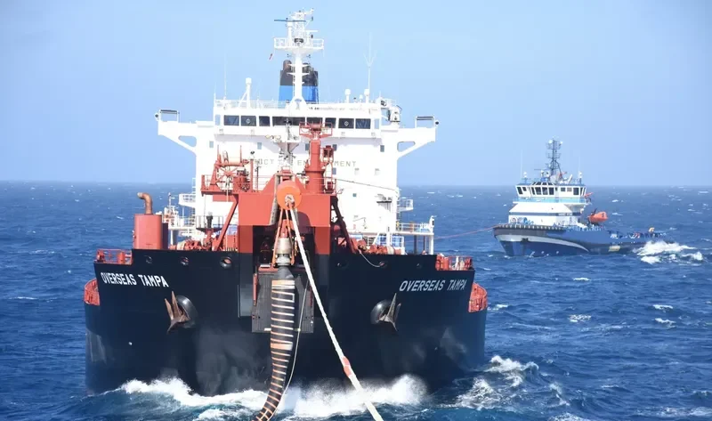 OVERSEAS TAMPA Tanker IMO 9353606 photo 2