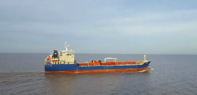 PUNTA MOGOTES Tanker IMO 9353890 photo 7