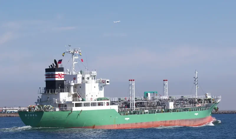 NANIWA MARU NO.7 Tanker IMO 9354480 photo 3