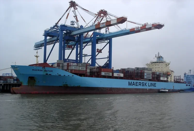 MAERSK BATAM Container Ship IMO 9355331 photo 8