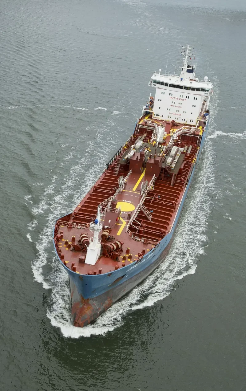 BRO ALMA Tanker IMO 9356610 photo 5