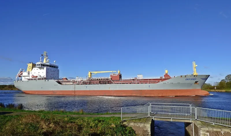 EKFJORD Tanker IMO 9356622 photo 6