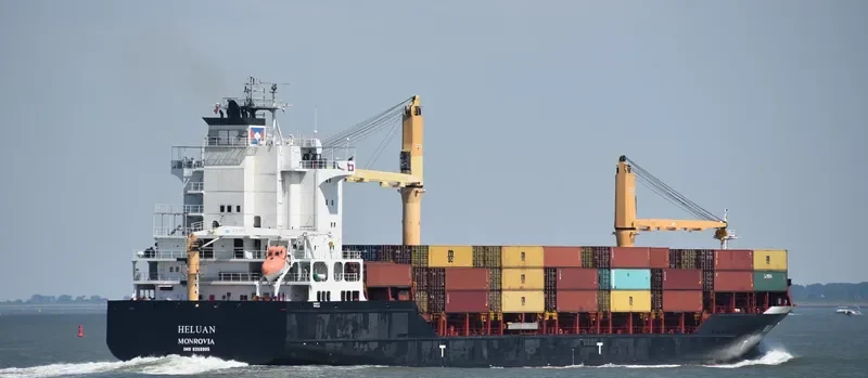 HELIANTHUS Container Ship IMO 9358905 photo 7