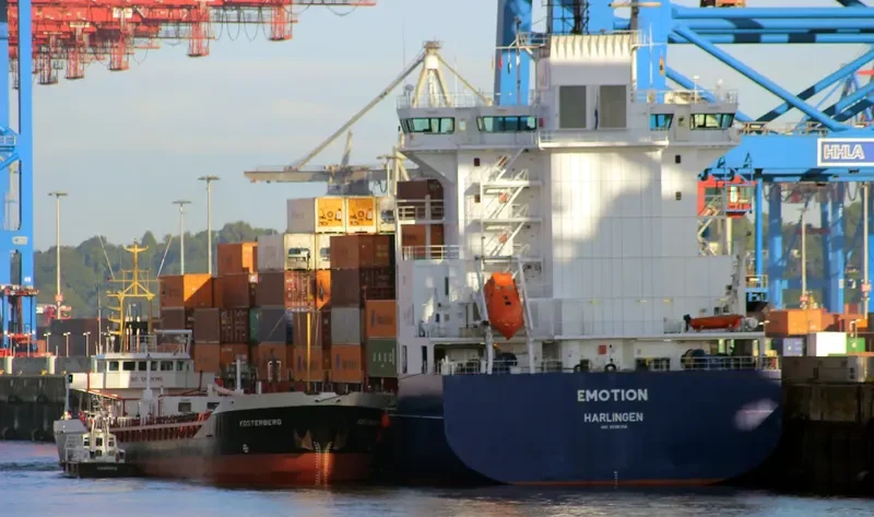 EMOTION Container Ship IMO 9359258 photo 8