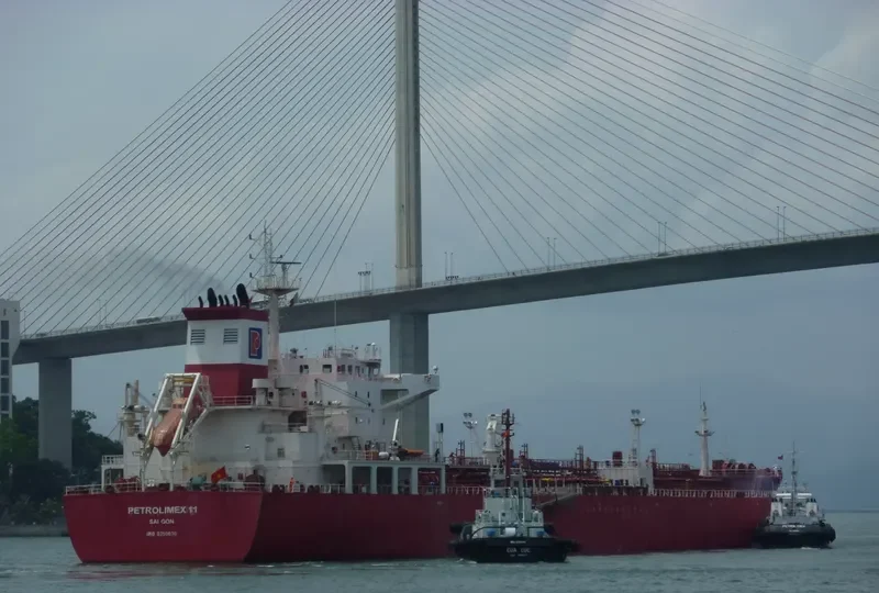 PETROLIMEX 11 Tanker IMO 9359636 photo 2