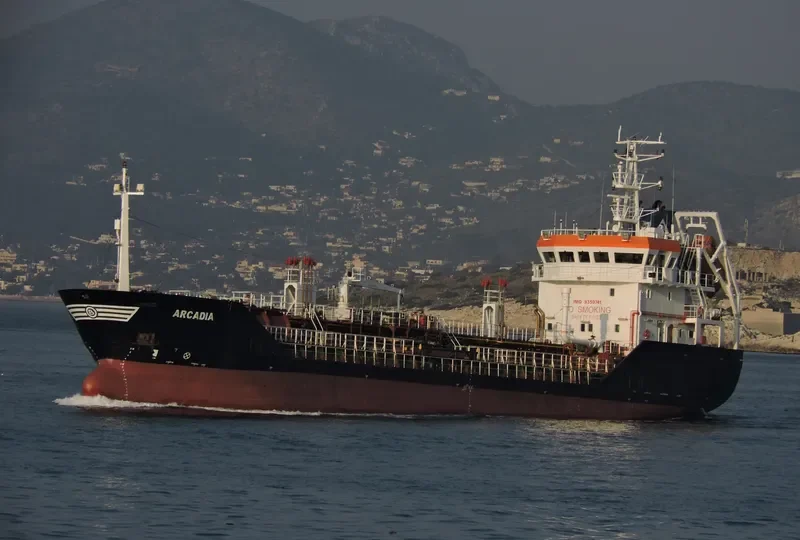 ARCADIA Tanker IMO 9359741 photo 8