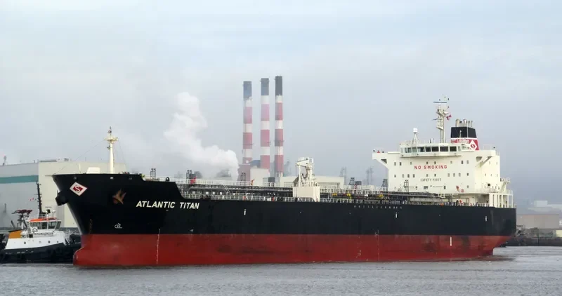 ATLANTIC TITAN Tanker IMO 9360324 photo 6