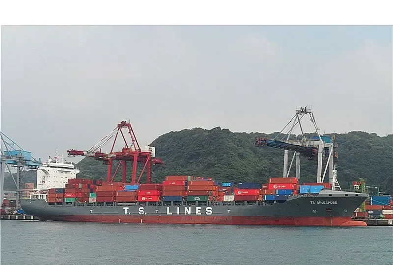 APOLLON D Container Ship IMO 9360697 photo 8