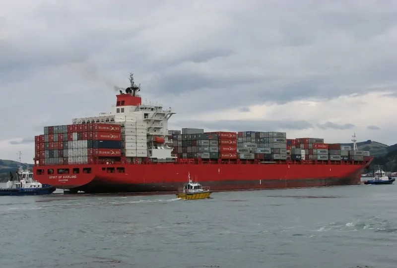 SPIRIT OF AUCKLAND Container Ship IMO 9360752 photo 2