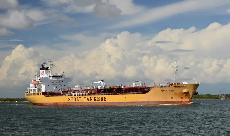 AMI Tanker IMO 9360934 photo 3