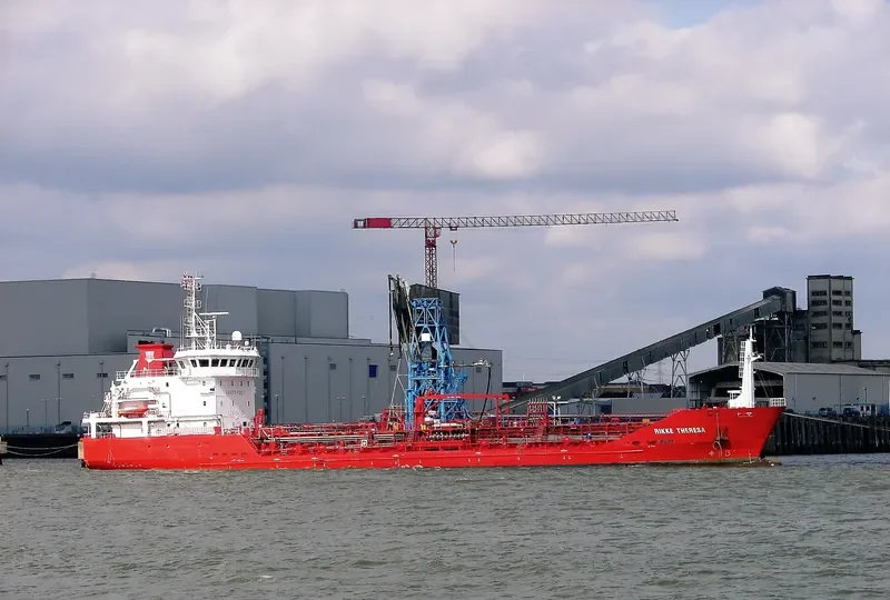 KTS GREEN Tanker IMO 9363170 photo 5