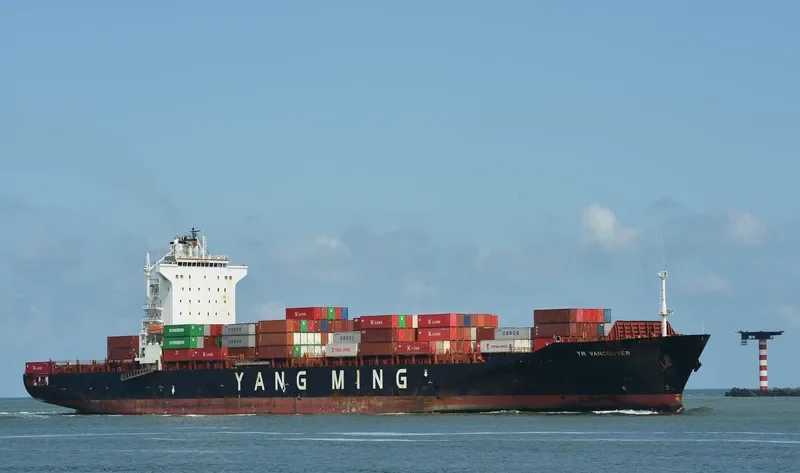 VANCOUVER Container Ship IMO 9363364 photo 2