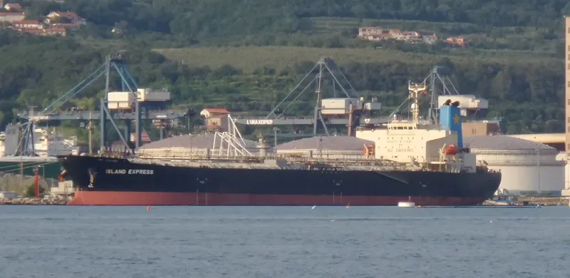 ISLAND EXPRESS Tanker IMO 9363792 photo 8