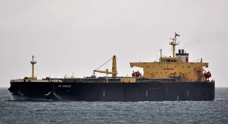 PVT HERA Tanker IMO 9364227 photo 9