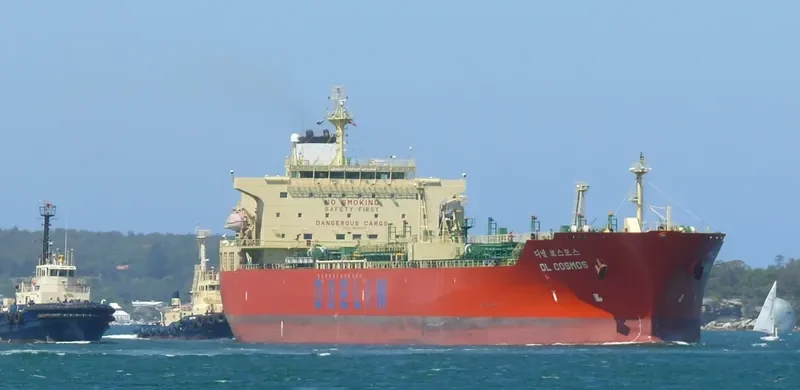 NEUTRON SONIC Tanker IMO 9365386
