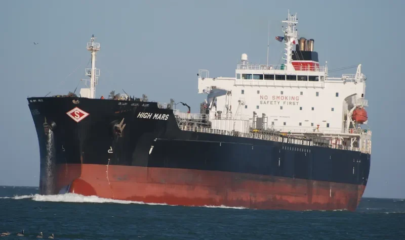 HIGH MARS Tanker IMO 9366275 photo 5