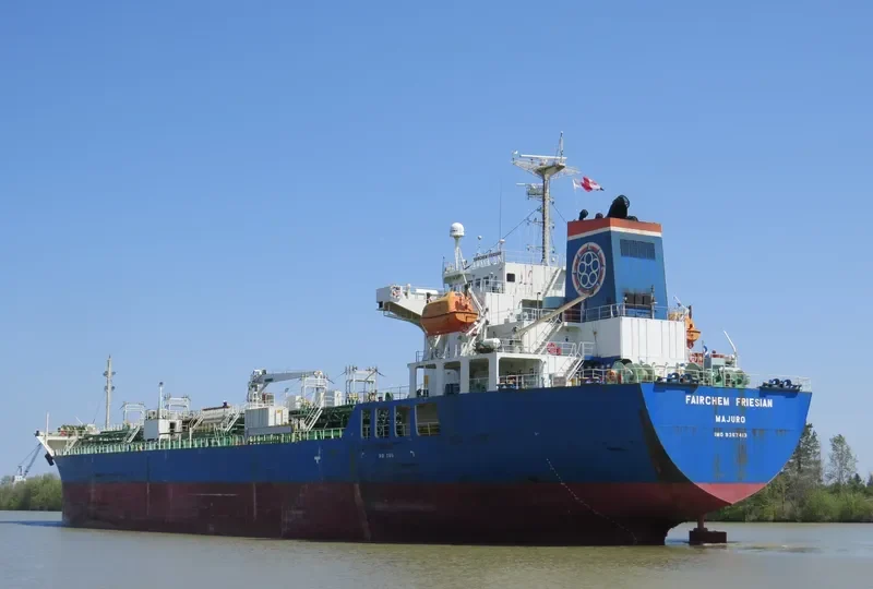 FAIRCHEM FRIESIAN Tanker IMO 9367413 photo 2