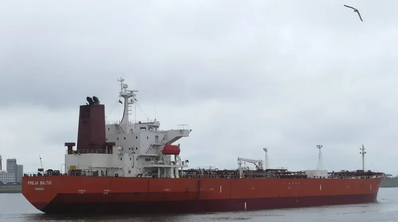 KALINKA Tanker IMO 9367683 photo 9