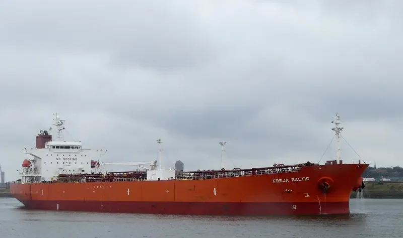 KALINKA Tanker IMO 9367683 photo 10