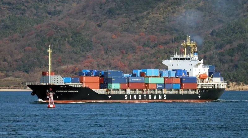ZHONG WAI YUN SHEN ZHEN Container Ship IMO 9367932 photo 7