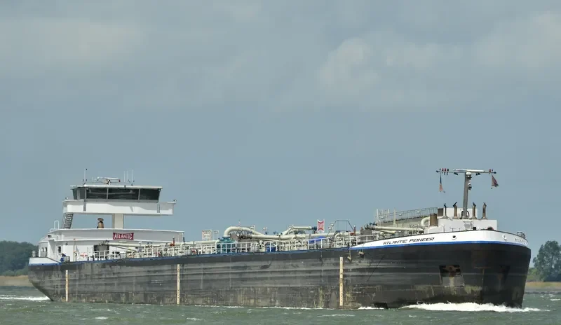 ATLANTIC PIONEER Tanker IMO 9368546 photo 4