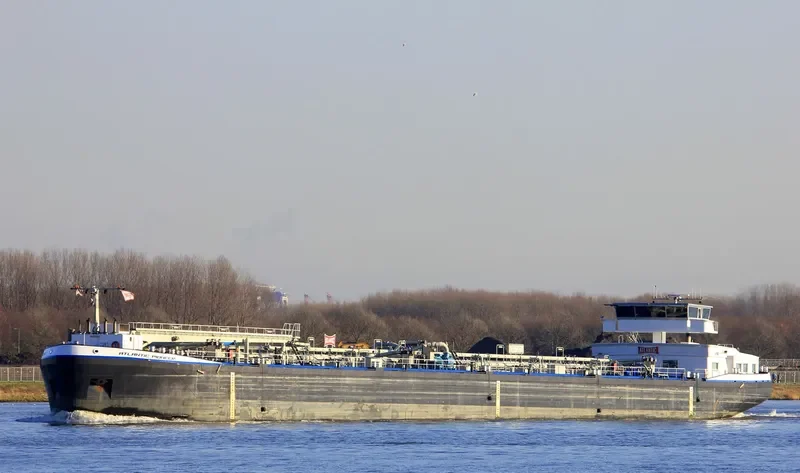 ATLANTIC PIONEER Tanker IMO 9368546 photo 10