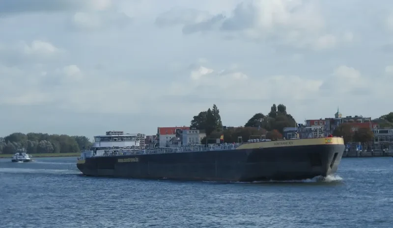 SOMTRANS XIV Tanker IMO 9369019 photo 7
