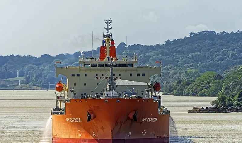 IVY EXPRESS Tanker IMO 9369887 photo 3