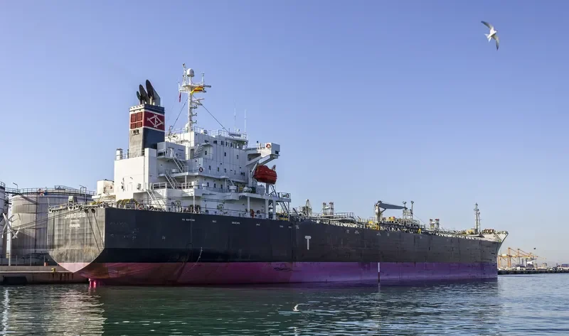 JIPRO ISIS Tanker IMO 9370719 photo 5