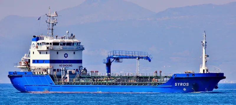 ISIQALO Tanker IMO 9371294 photo 6