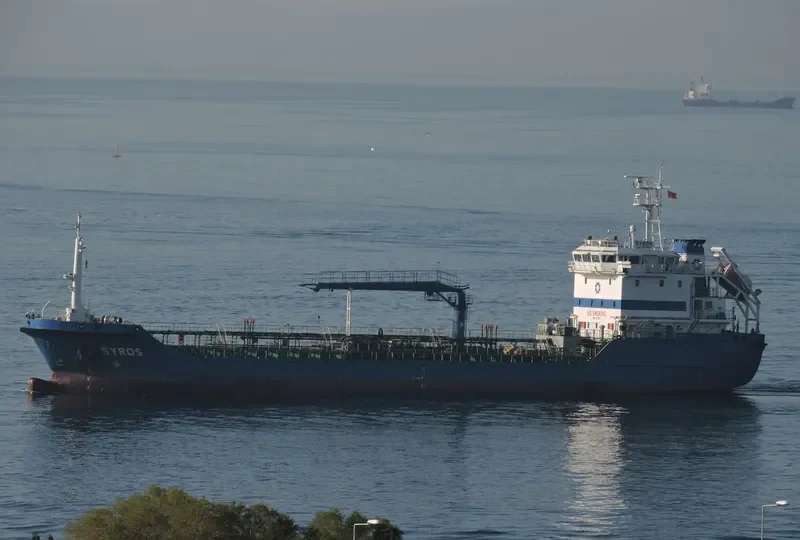 ISIQALO Tanker IMO 9371294 photo 10