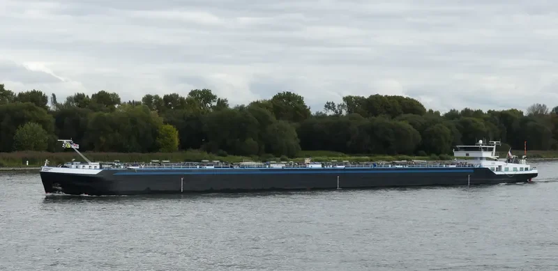 DISCOVERY Tanker IMO 9371373 photo 2