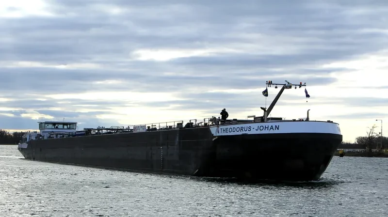 NECKARTAL Tanker IMO 9372030