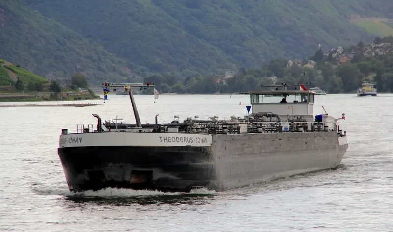 NECKARTAL Tanker IMO 9372030 photo 4
